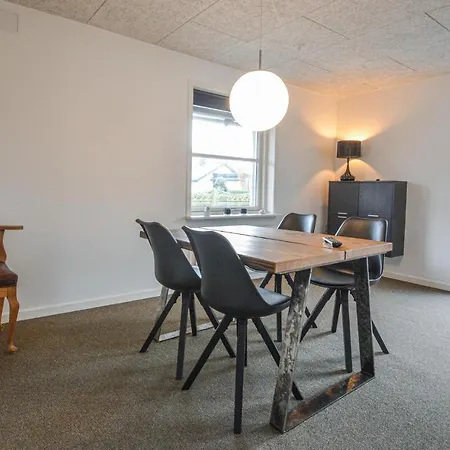Semesterbostad Amazing In W/ 2 Bedrooms Varde